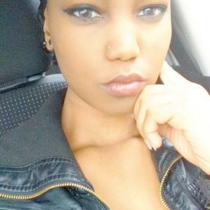 Meet your Posher, Darisha